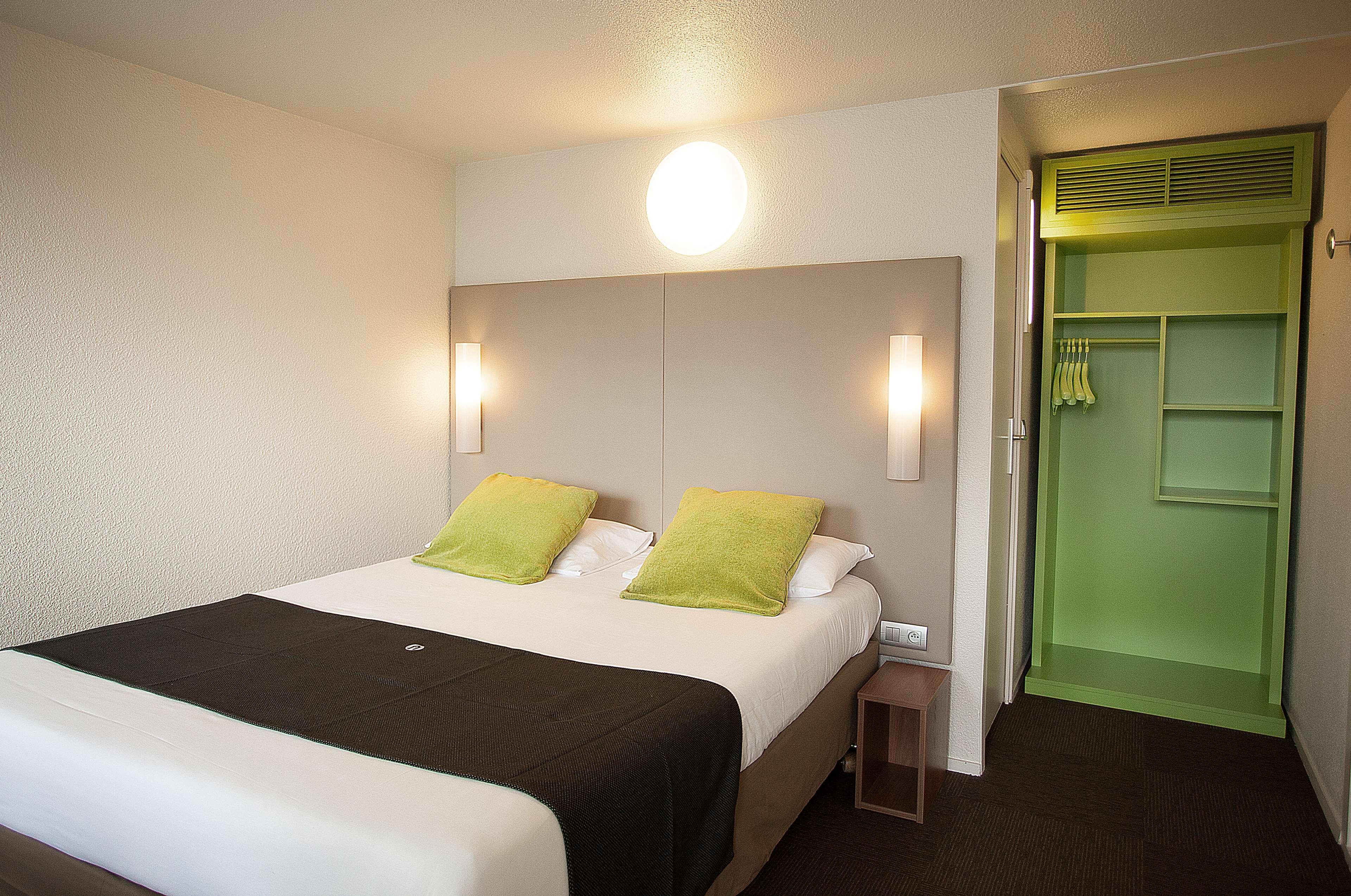 Campanile Pontarlier Hotel Eksteriør billede