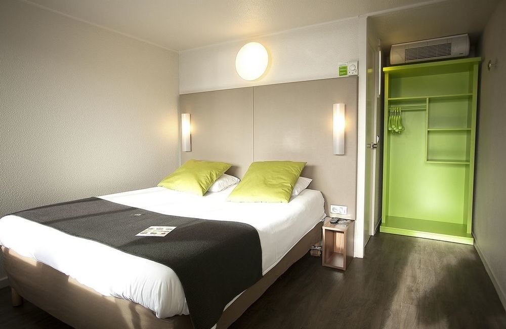 Campanile Pontarlier Hotel Værelse billede