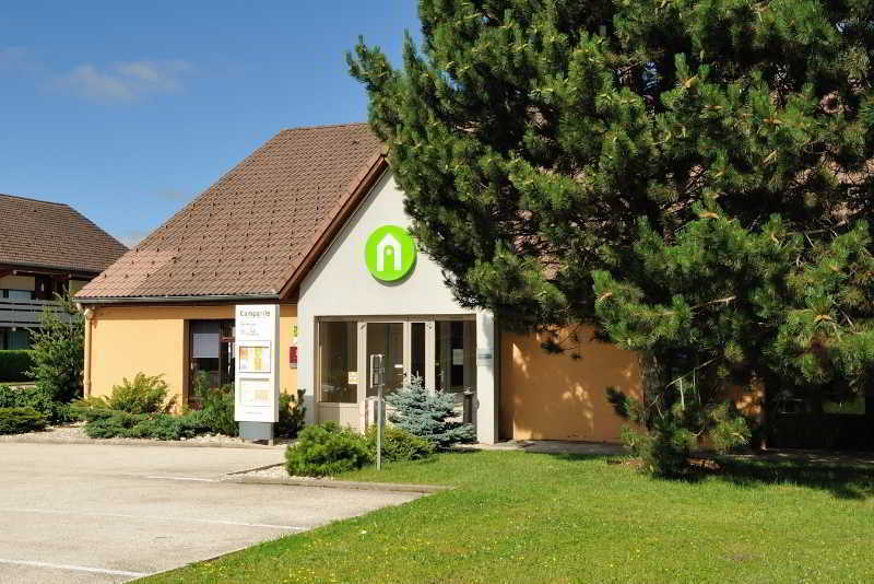 Campanile Pontarlier Hotel Eksteriør billede