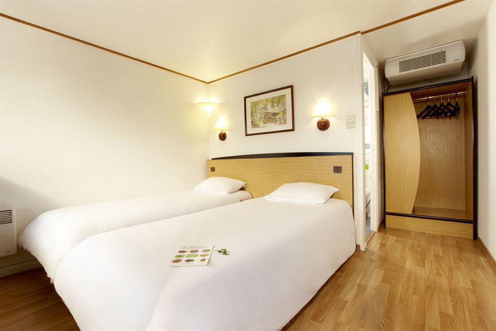 Campanile Pontarlier Hotel Værelse billede