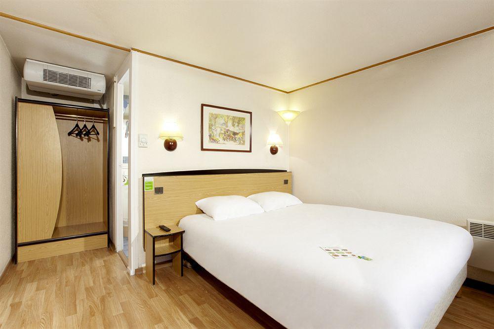 Campanile Pontarlier Hotel Værelse billede